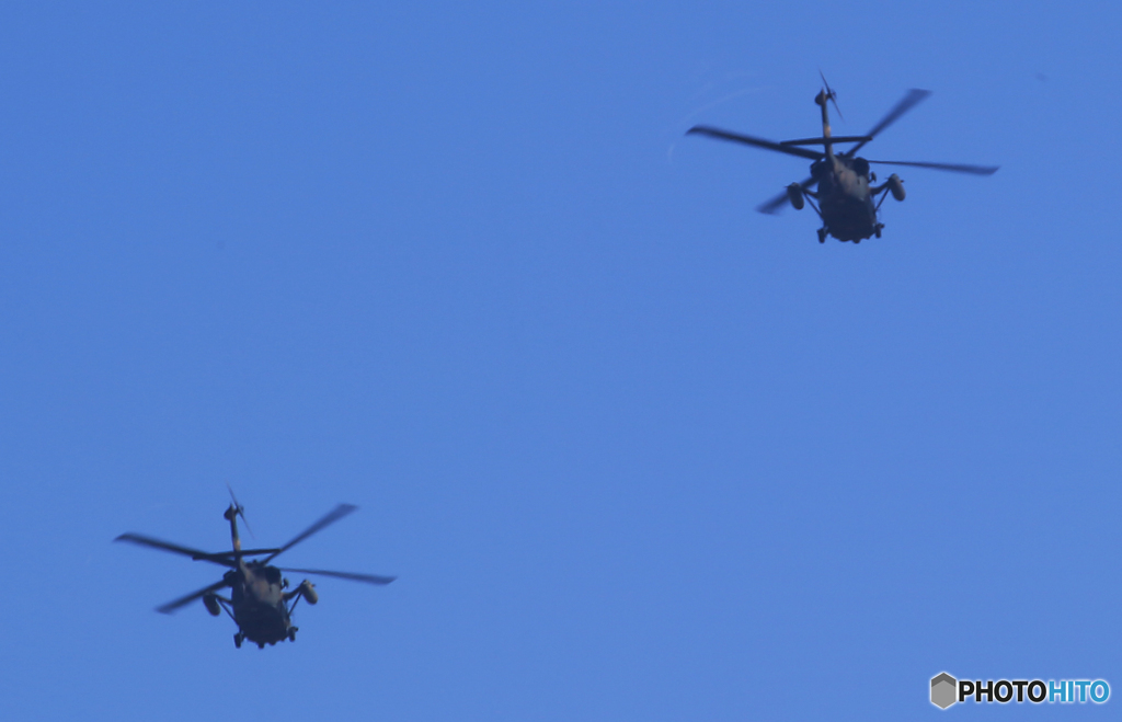 「SKY」☮ kita mita   toreta   UH-60JAx2 ☮