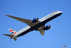 「スカイ」 British 787-9 G-ZBKI 離陸します
