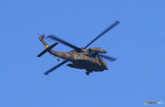 「東京湾」☮  飛行中 ブラックホーク ☮