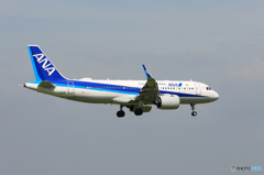 「はれ」 ANA A320-271N neo JA211A 着陸します