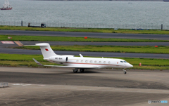 「はれー」バーレーン　ガルフG６５０　A9C-BAH 出発です