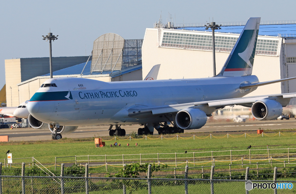 「すかい」 Cathay Cargo 747-8 B-LJK 出発