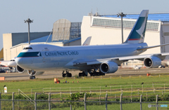 「すかい」 Cathay Cargo 747-8 B-LJK 出発