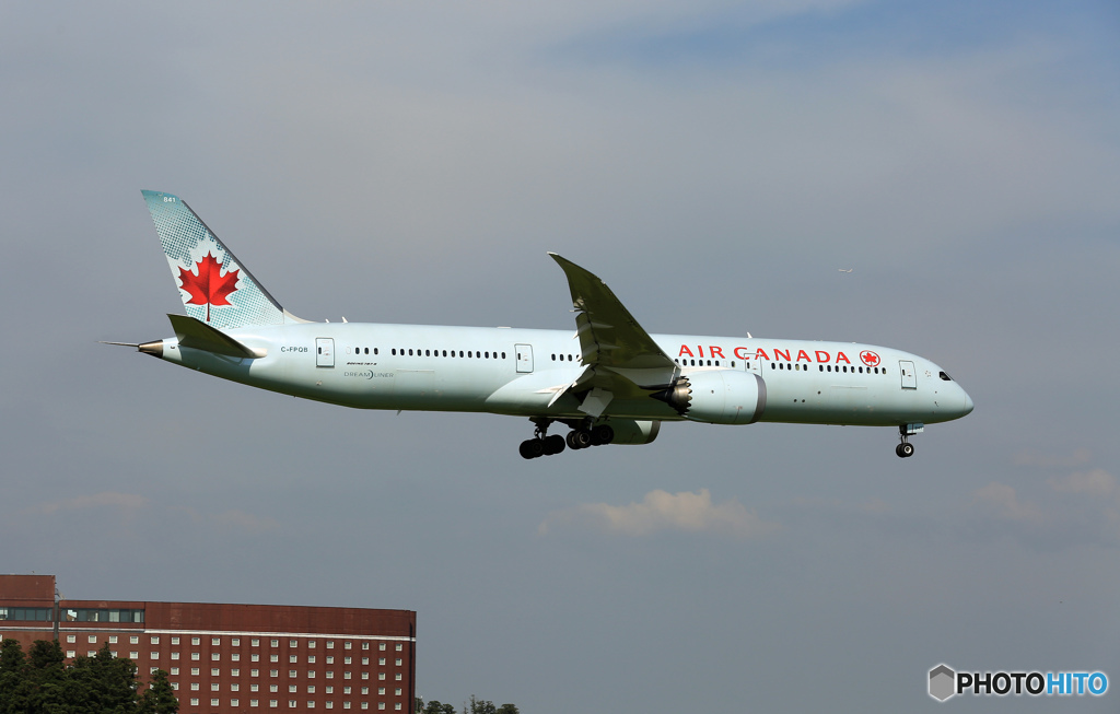 「青が大好き」 AIR CANADA 787-9 C-FPQB Landing