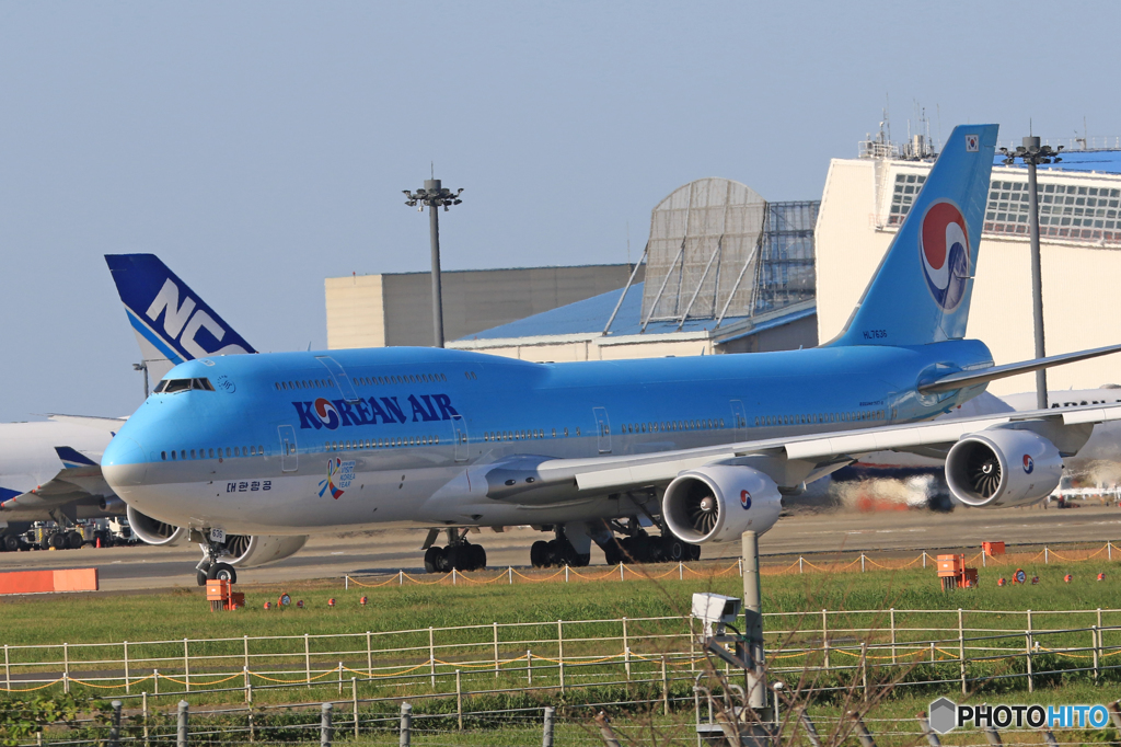 「青い日」 Korean 747-8 HL7636 飛び立ちです