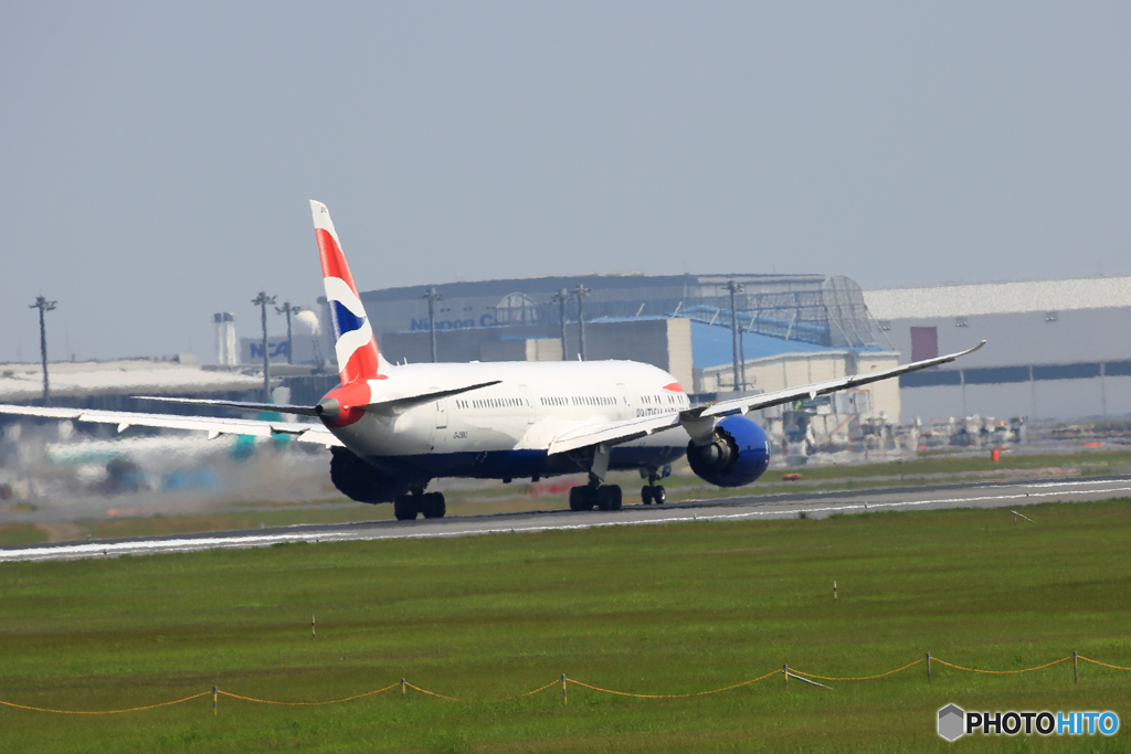 「良い天気」 British 787-8 G-ZBKE 飛び立ちです