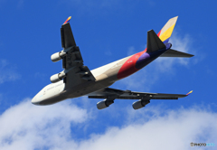  「青が好き」 Asiana 747-400  Takeoff 