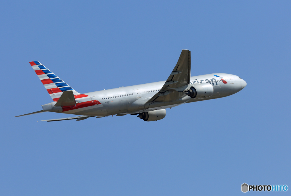 「青い空」が一番 American 777-200 N777AN出発