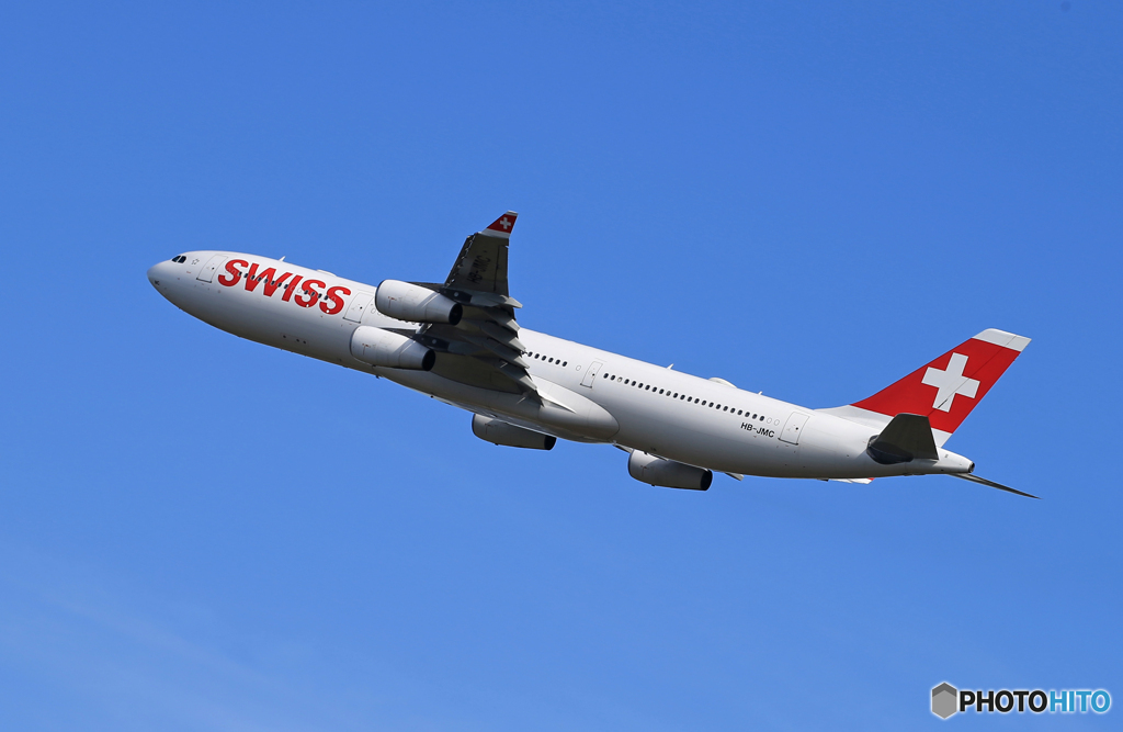 「群青」SWISS A340-313 HB-JMC Takeoff  