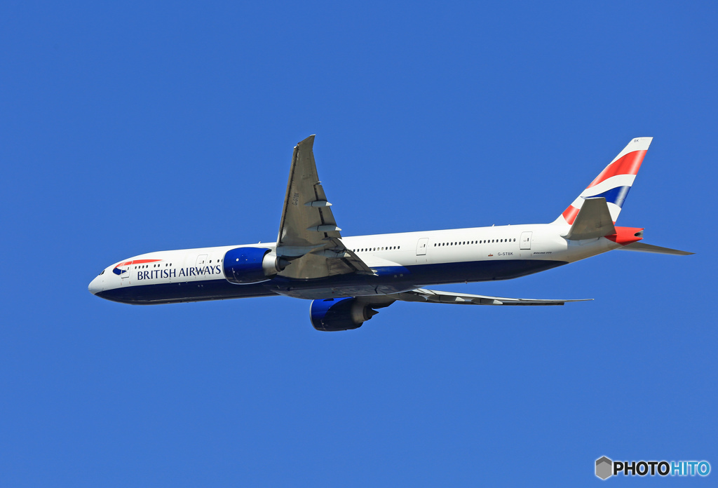 ☀「あおぞら」 British 777-336 G-STBK出発です