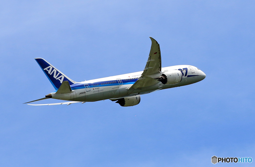 「すかい」 ANA 787-9 JA820A 飛び立ちです