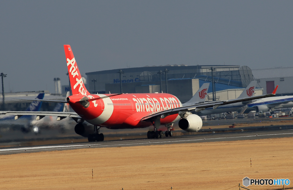 「SKY」 Air Asia A330 出発です