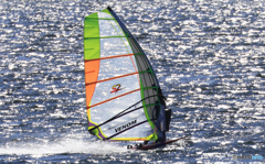 「マリンロード」青い海を走る