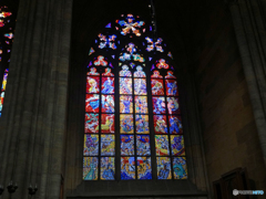 プラハ城（２７）神秘な・ステンドグラス