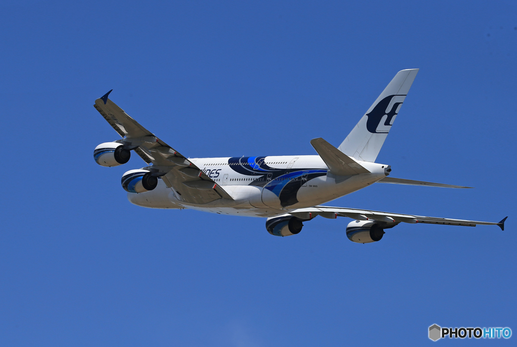 「Blue」 malaysia A380-841 9M-MNB Takeoff