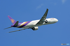 「良い空～」 Thai 777-3AL HS-TKK Takeoff