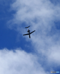 「群青色」国土交通省飛行試験機 飛行　早や～ぁ