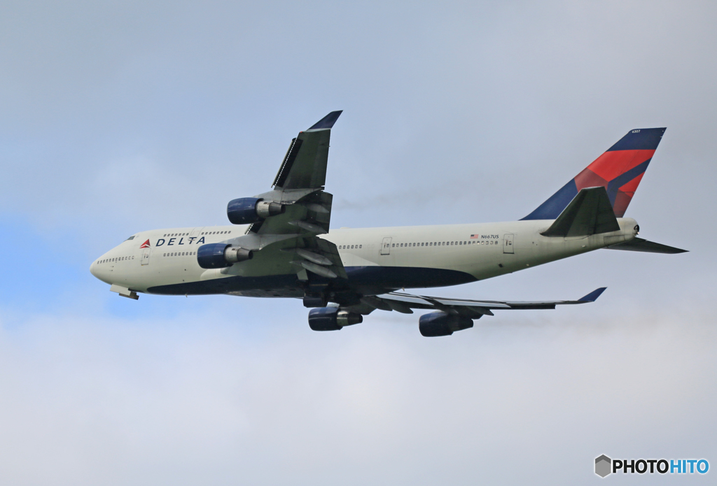 「はれー」 DELTA 747-400 N667US 離陸