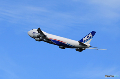「あおいそら」NCA 747-8KZF 飛び立ちです
