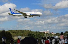 「真青の空」 ANA 787-8 JA834A 来たよ-