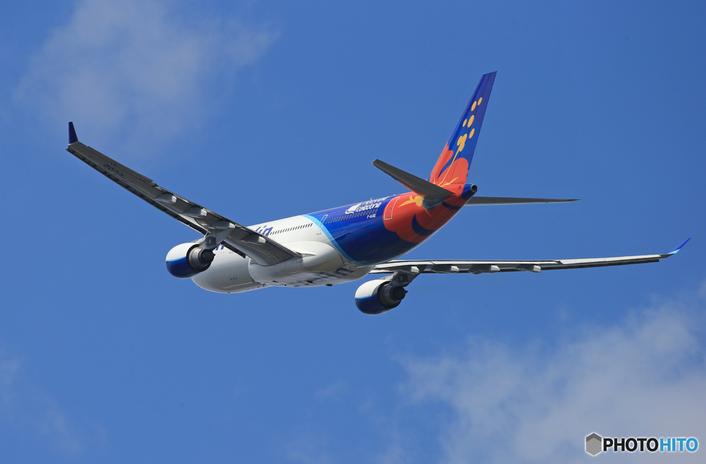「はれ」 Air Calin A330-202 F-OJSE Takeoff