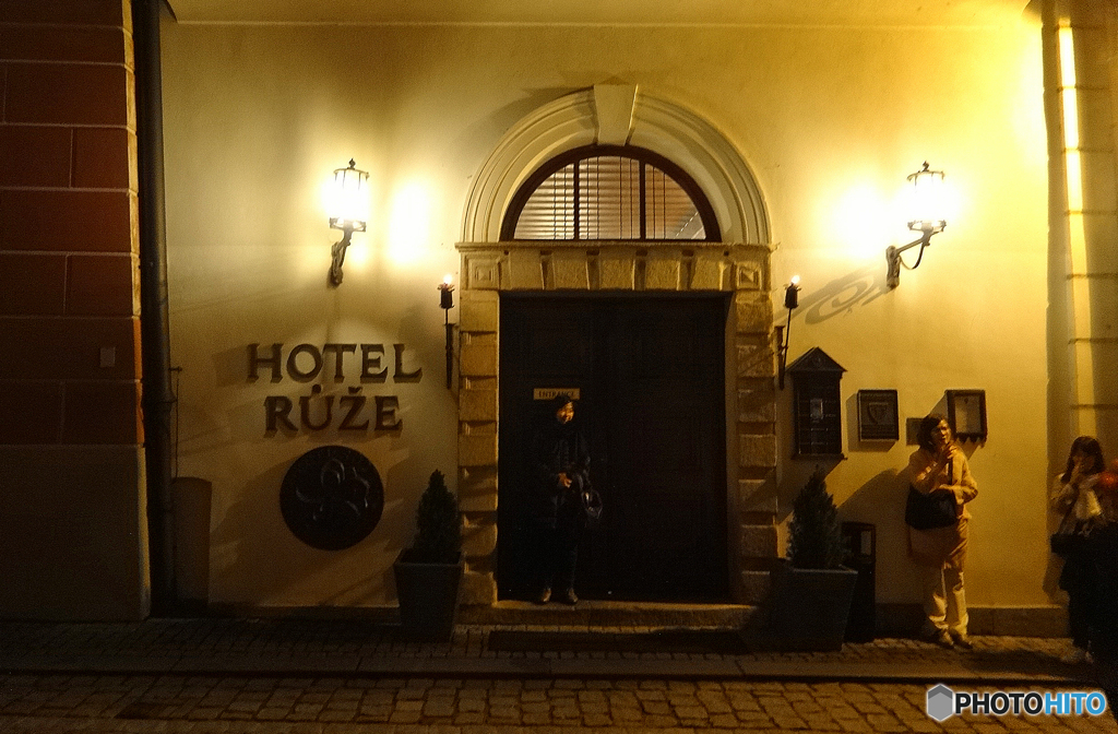 チェスキー・クルムロフ（８６８）歩き疲れた〜・ナイトツアーからホテルに戻る