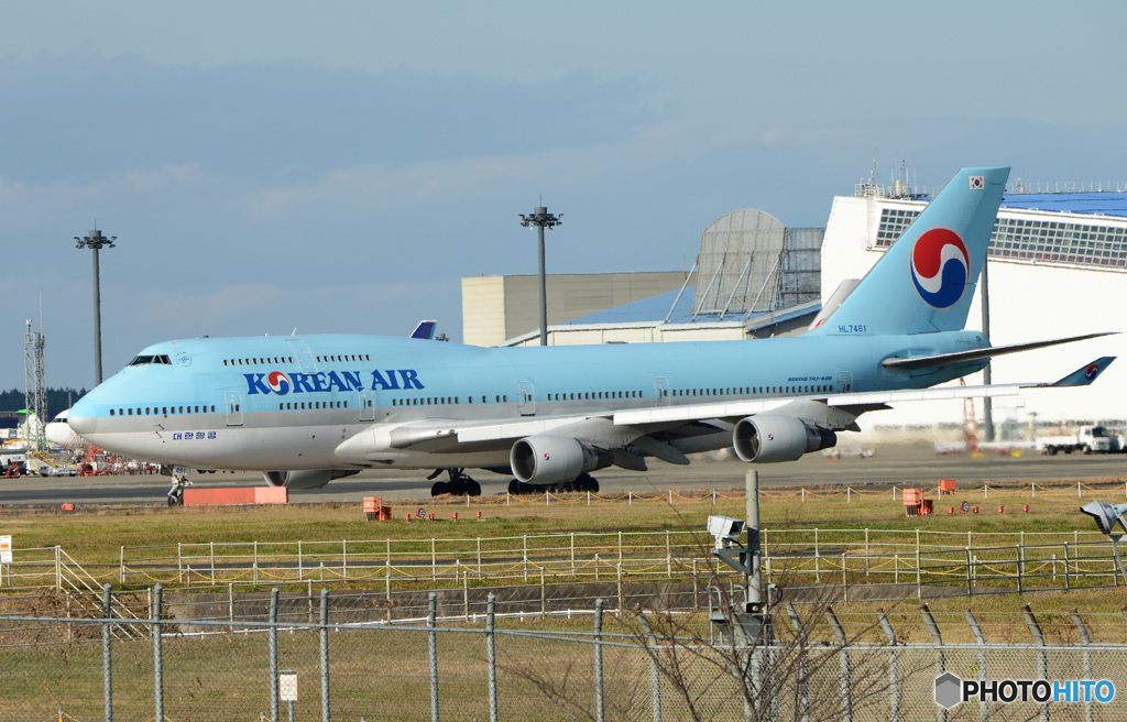 「SKY」 KOREAN 747-400 HL7461 Takeoff 