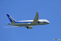  「晴れ」 ANA 787-8 JA838A 離陸 します