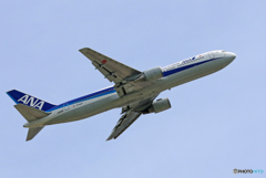 「すかい」 ANA 767-381 JA611A Takeoff 