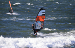 「良い天気」 波が高い・ ウインドサーフィン