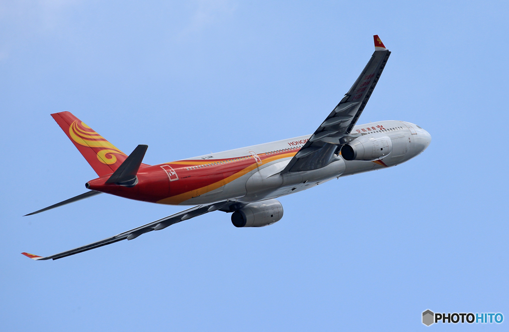 「青」 香港航空A330-343 B-LMN Takeoff