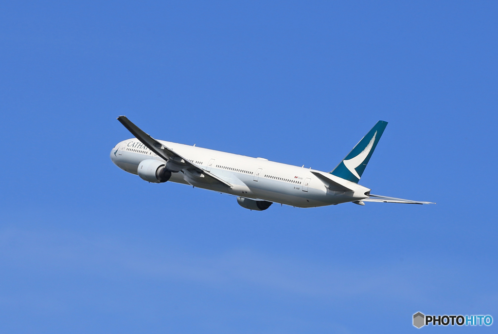 「あおいそら」Cathay 777-367 飛び立ちです