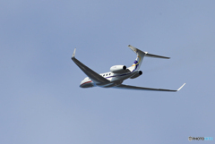 「青色」プライベート機　金鹿 G６５０ T7-ARN  Takeoff 