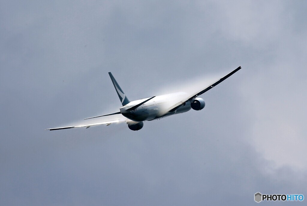 「青が好き」Cathay 777-367 B-HNH Takeoff