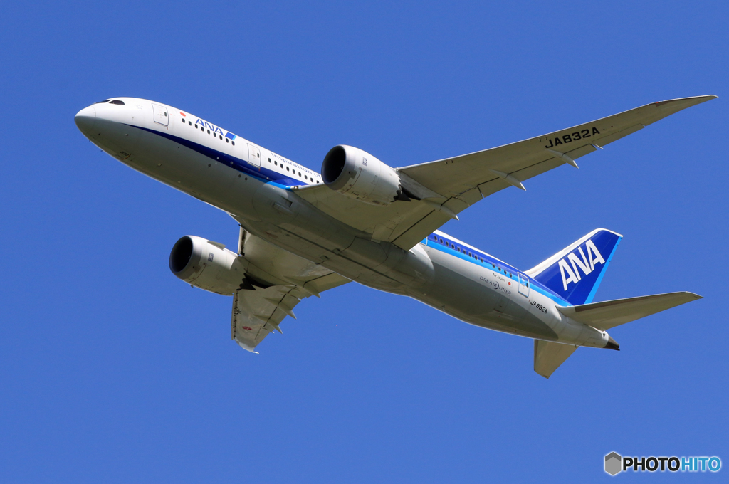 「あおいそら」 ANA 787-8 JA832A 出発です