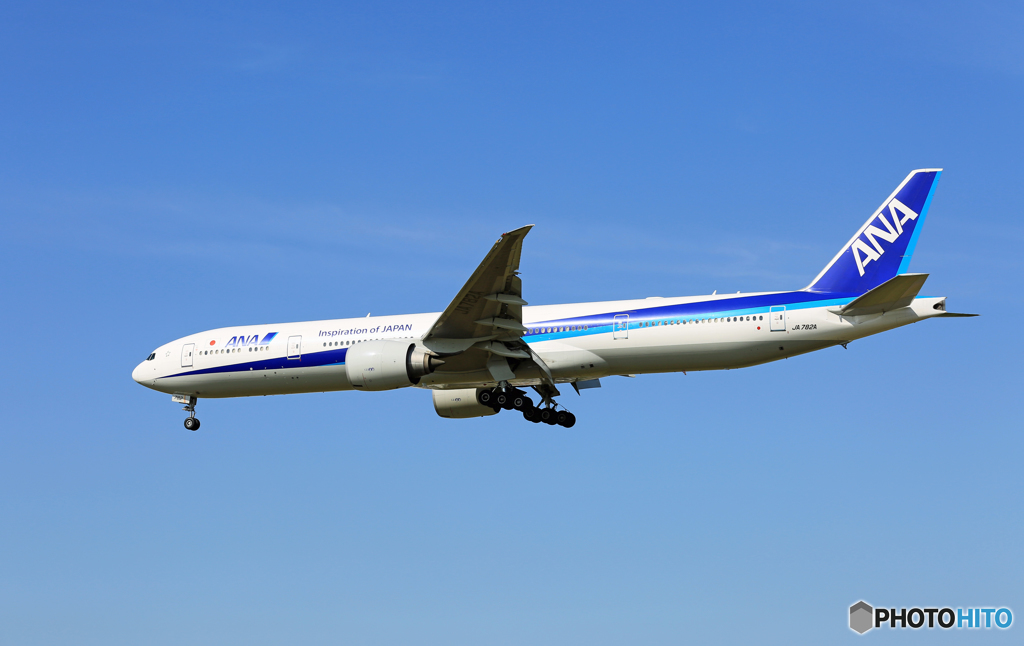 「そらー」 ANA 777-300 JA762A 到着