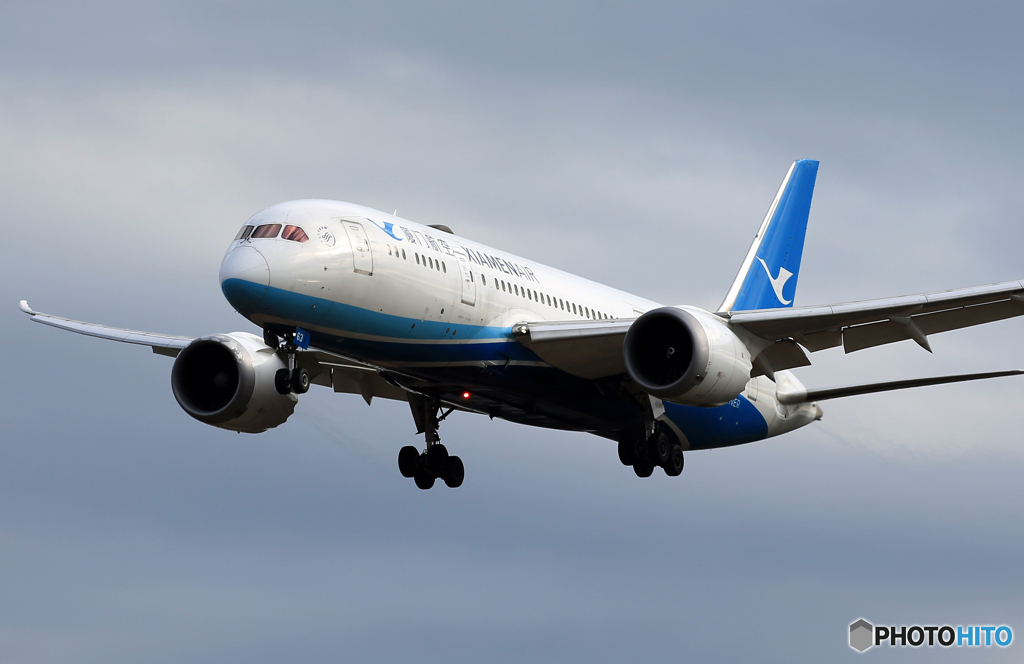 ☀「青い空」が一番 アモイ航空 787-8  Landing