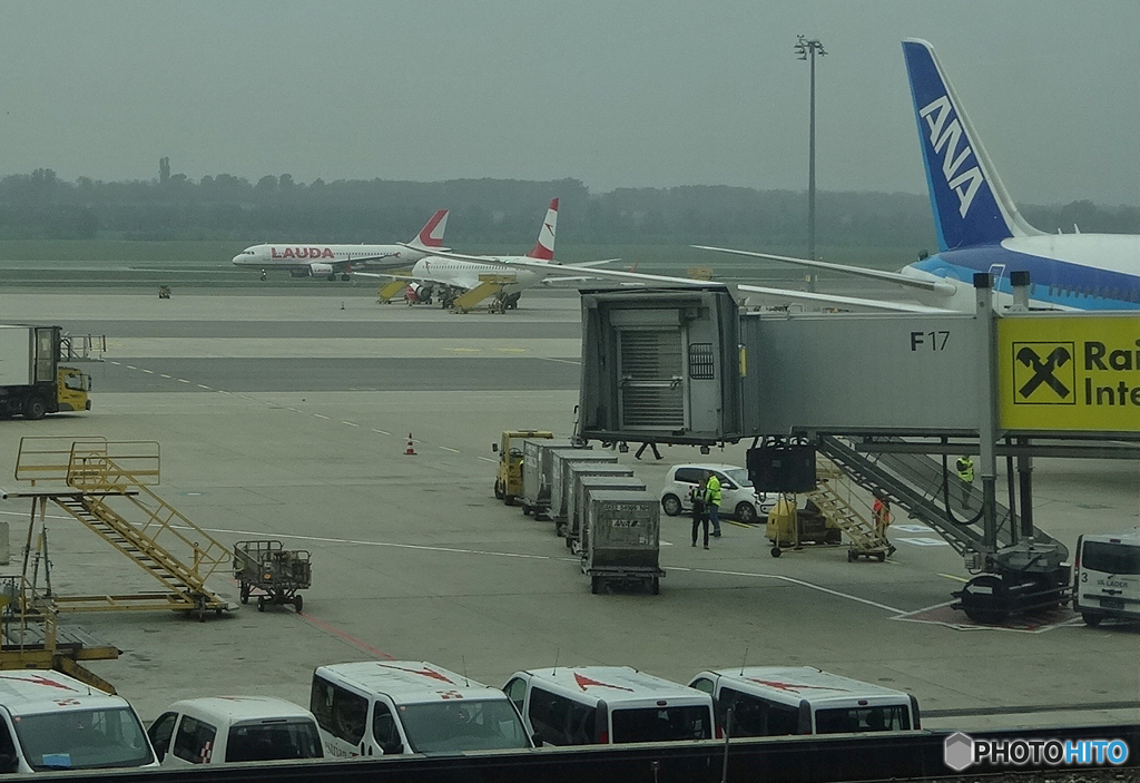 ☁霧の中やっと見つけた・ラウダ航空（２）☮