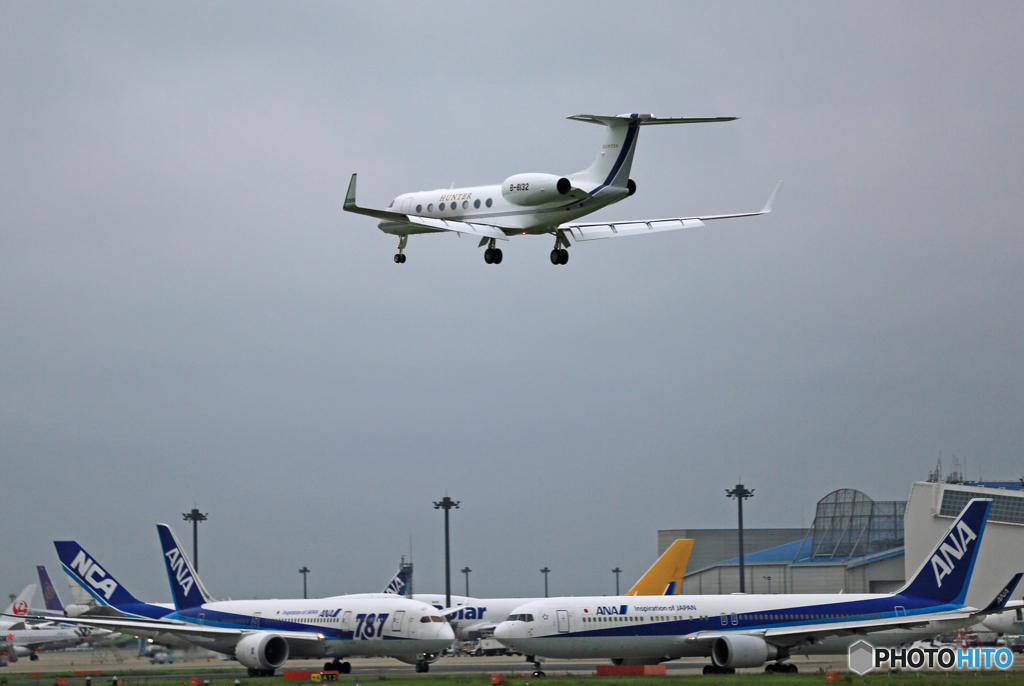 「雲」 プライベートHunterガルフG500 B-8132 Landing