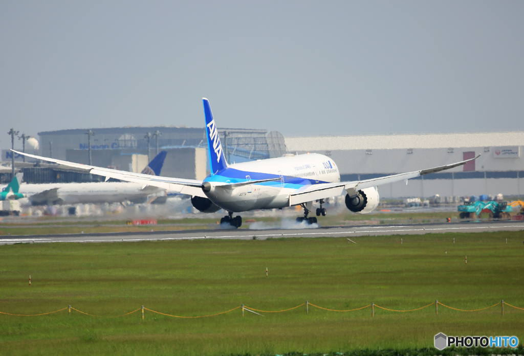 ☀「青い空」が一番 ANA 787-9 JA875A 到着