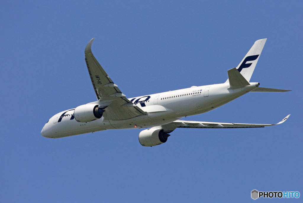 [青い空] Finnair A350-941  OH-LWH 飛び立ちです
