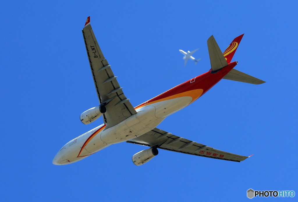 「良い天気」　香港航空A330-343クロス 飛行