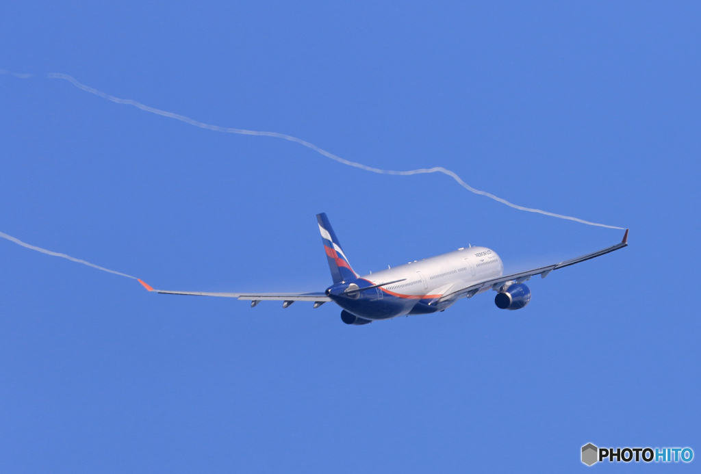 「青い空」が一番 Aeroflot A330-343 ベイパーですね ‼