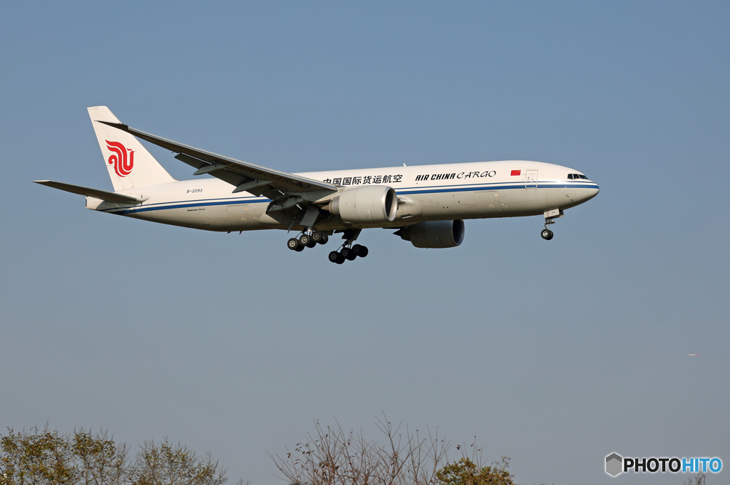 「はれ」 Air China 777-F B-2093 到着です