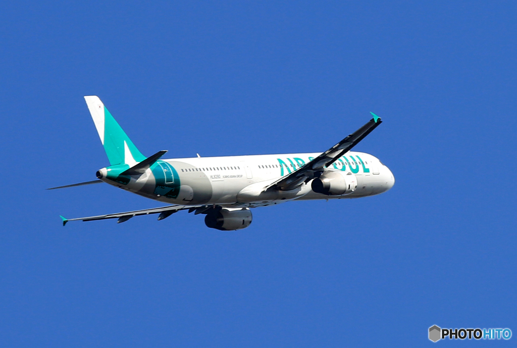 「SKY」 AIR SEOUL A321-231 HL8280☮出発です