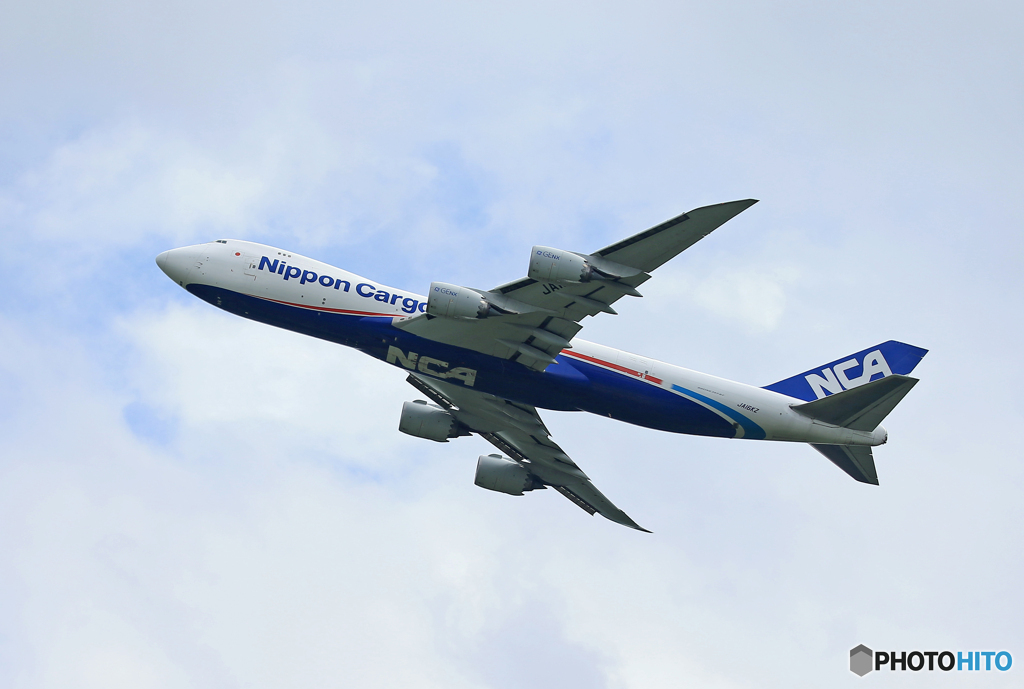 ☁「雲」NCA 747-8KZF JA16KZ  離陸です