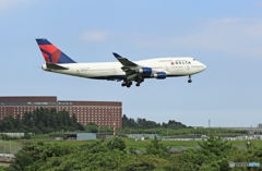 「はれ」 DELTA 747-400 N668US 着陸