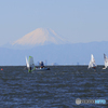「青が大好き」東京湾から見る・富士山