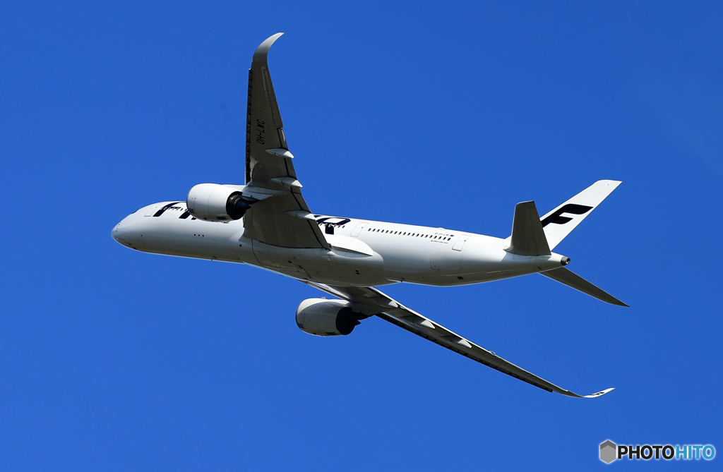 「真青の空」FINNAIR A350-941 OH-LWC Takeoff  