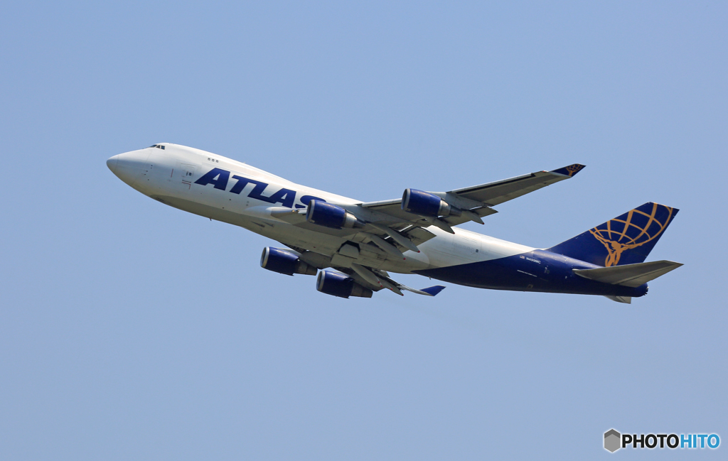 ✈「空色」 ATLAS 747-47UF N499MC 飛び立ちです
